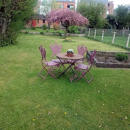 Bed & Breakfast Au Jardin Fleuri 3*