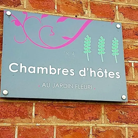 Au Jardin Fleuri Bed & Breakfast