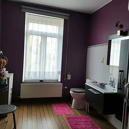Au Jardin Fleuri Bed & Breakfast Marche-en-Famenne