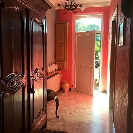 Bed & Breakfast Au Jardin Fleuri 3*